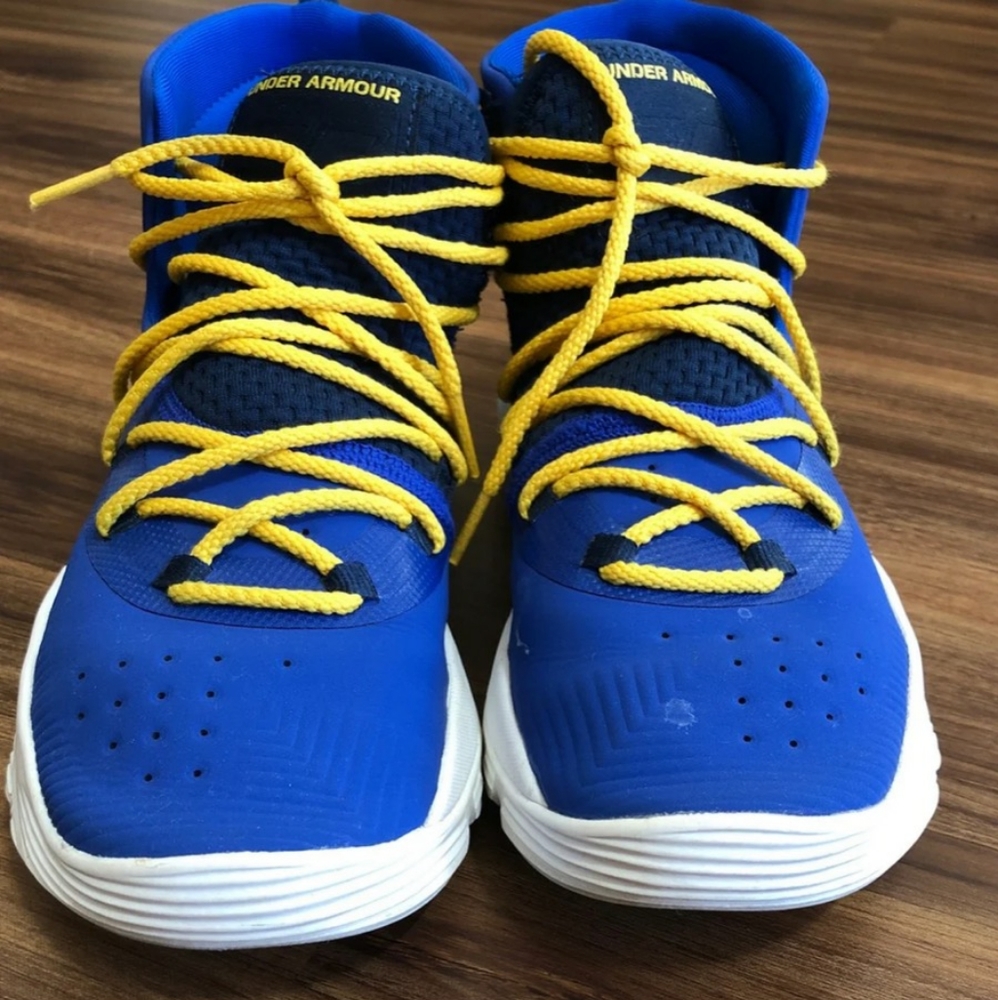 Basketball shoes - Picture 4 of 8